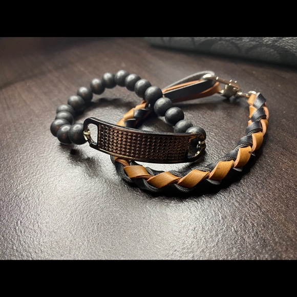 Bracelets - Picture 5 of 5